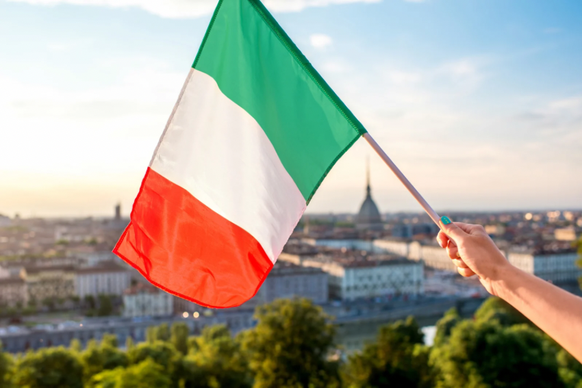 Se in Italia non funziona… allora fallo tu per primo